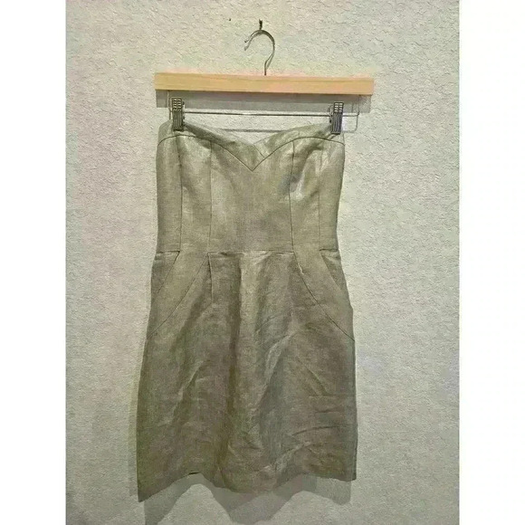 Rebecca Taylor Silver metallic  Dress. Size 6
Linen and silk lining. - Picture 1 of 5